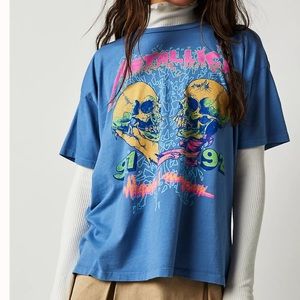 Daydreamer Metallica Wherever Roam Merch Tee small